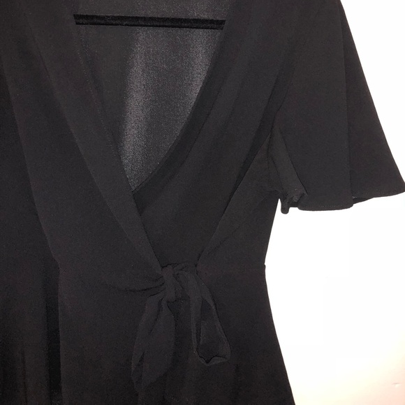 Monteau Tops - Black dressy top